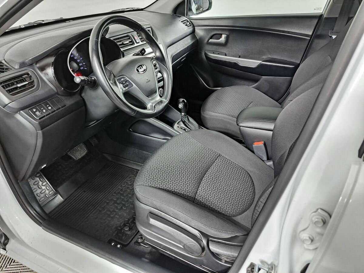 Киа Рио б/у, 2017, Автоматическая. Фото: #13