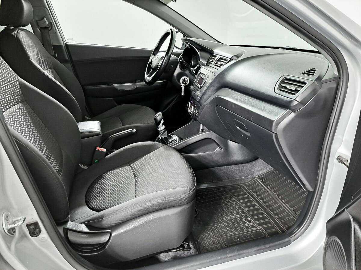 Киа Рио б/у, 2015, Механическая. Фото: #7