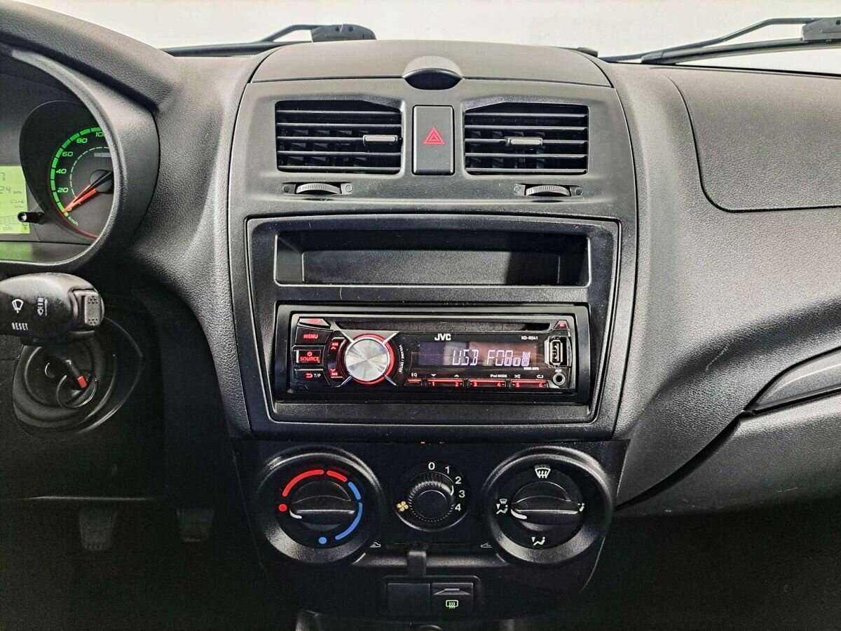 Лада (ВАЗ) Калина б/у, 2013, Механическая. Фото: #14