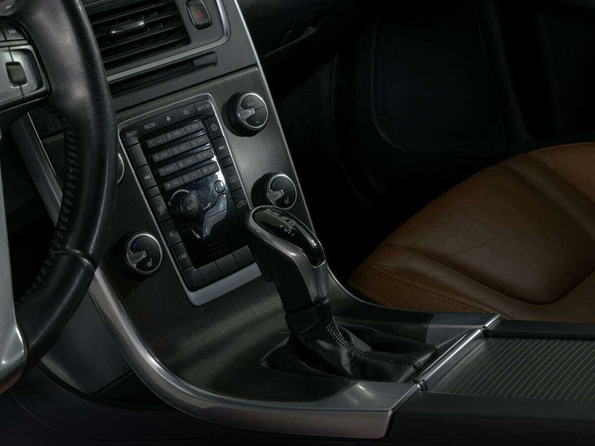 Вольво С60 б/у, 2014, Автоматическая. Фото: #13