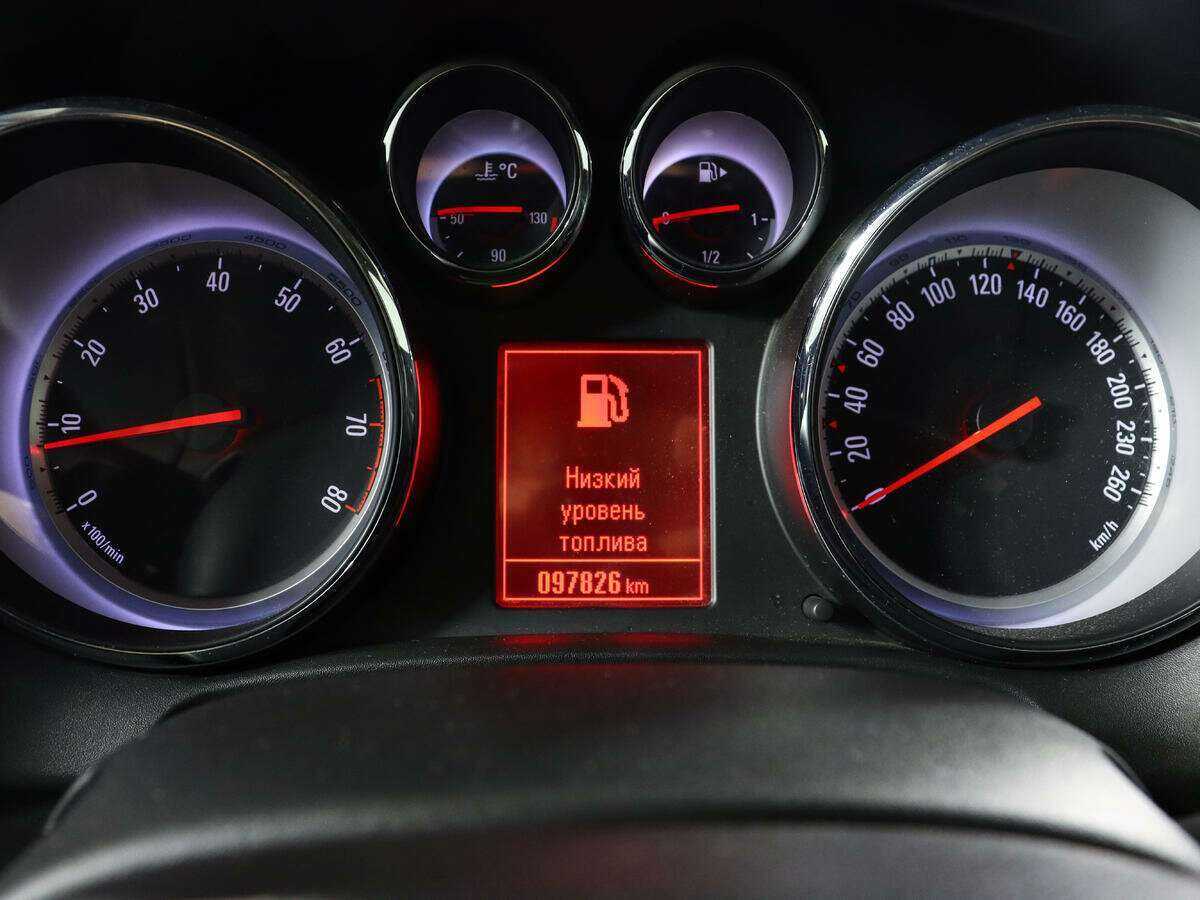 Опель Астра б/у, 2013, Автоматическая. Фото: #10