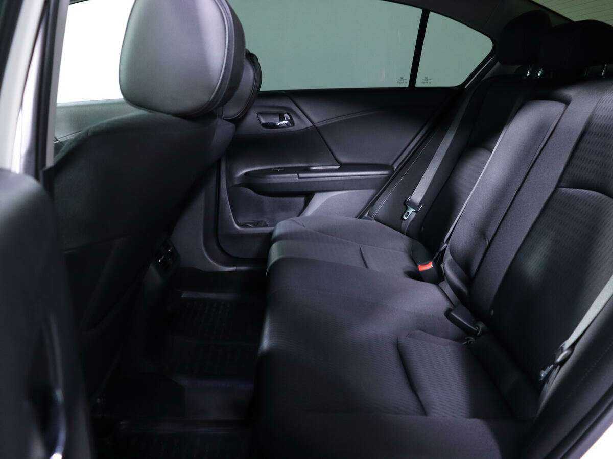 Хонда Аккорд б/у, 2013, Автоматическая. Фото: #6