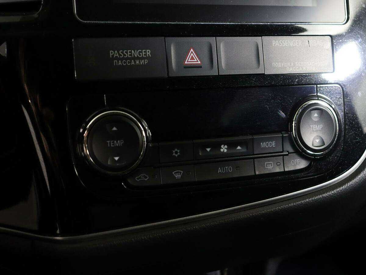 Митсубиши Оутлэндер б/у, 2018, Вариатор. Фото: #18