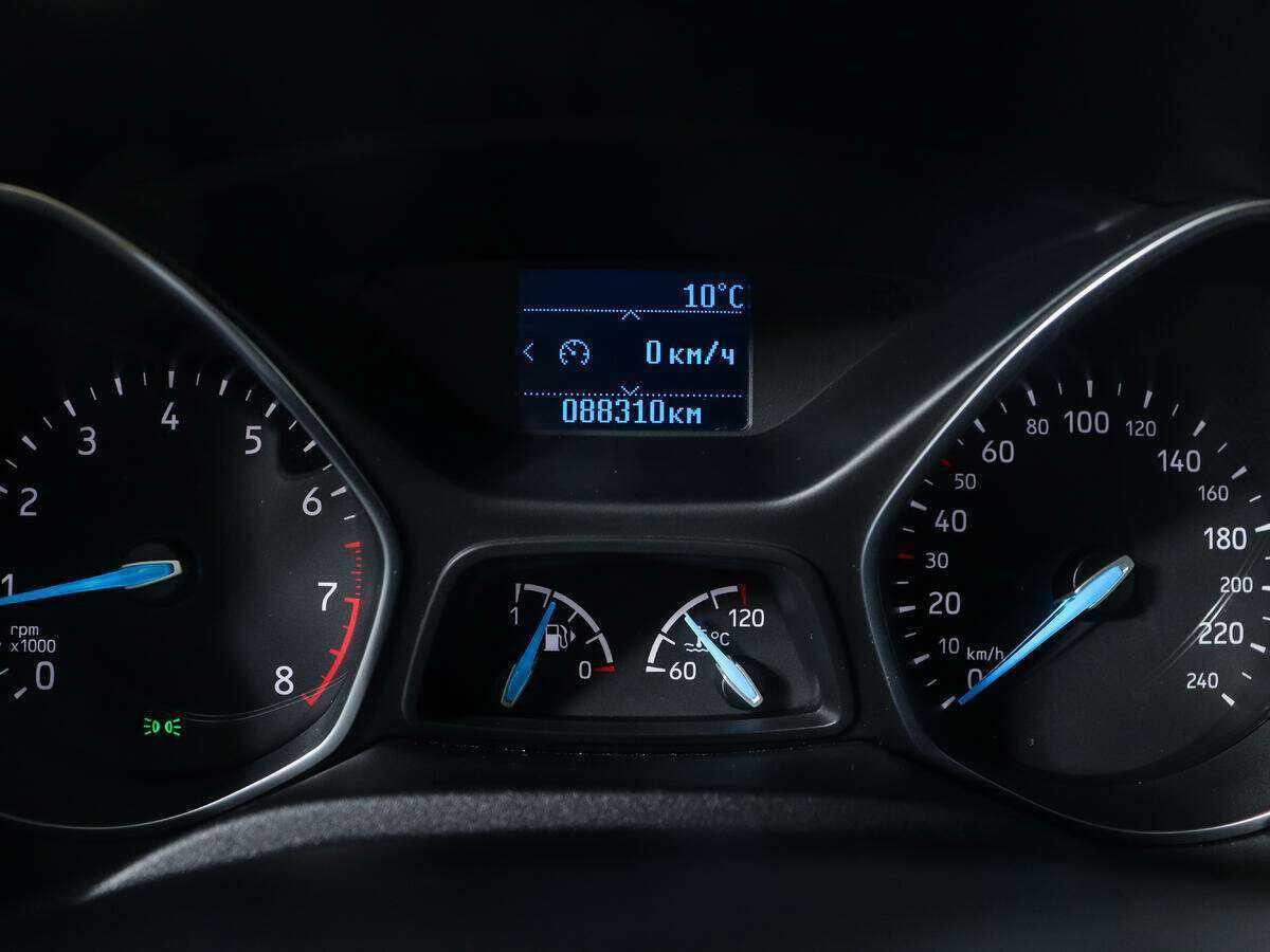 Форд Фокус б/у, 2016, Механическая. Фото: #9