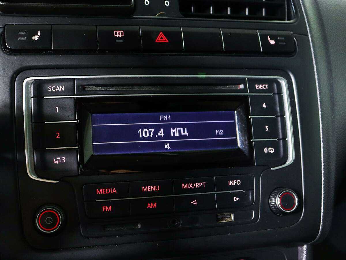 Фольксваген Поло б/у, 2014, Автоматическая. Фото: #11