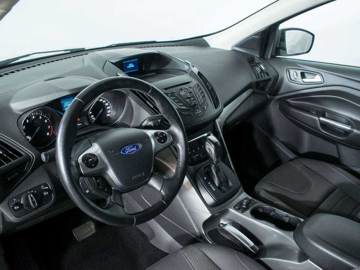 Форд Куга б/у, 2016, Автоматическая. Фото: #12