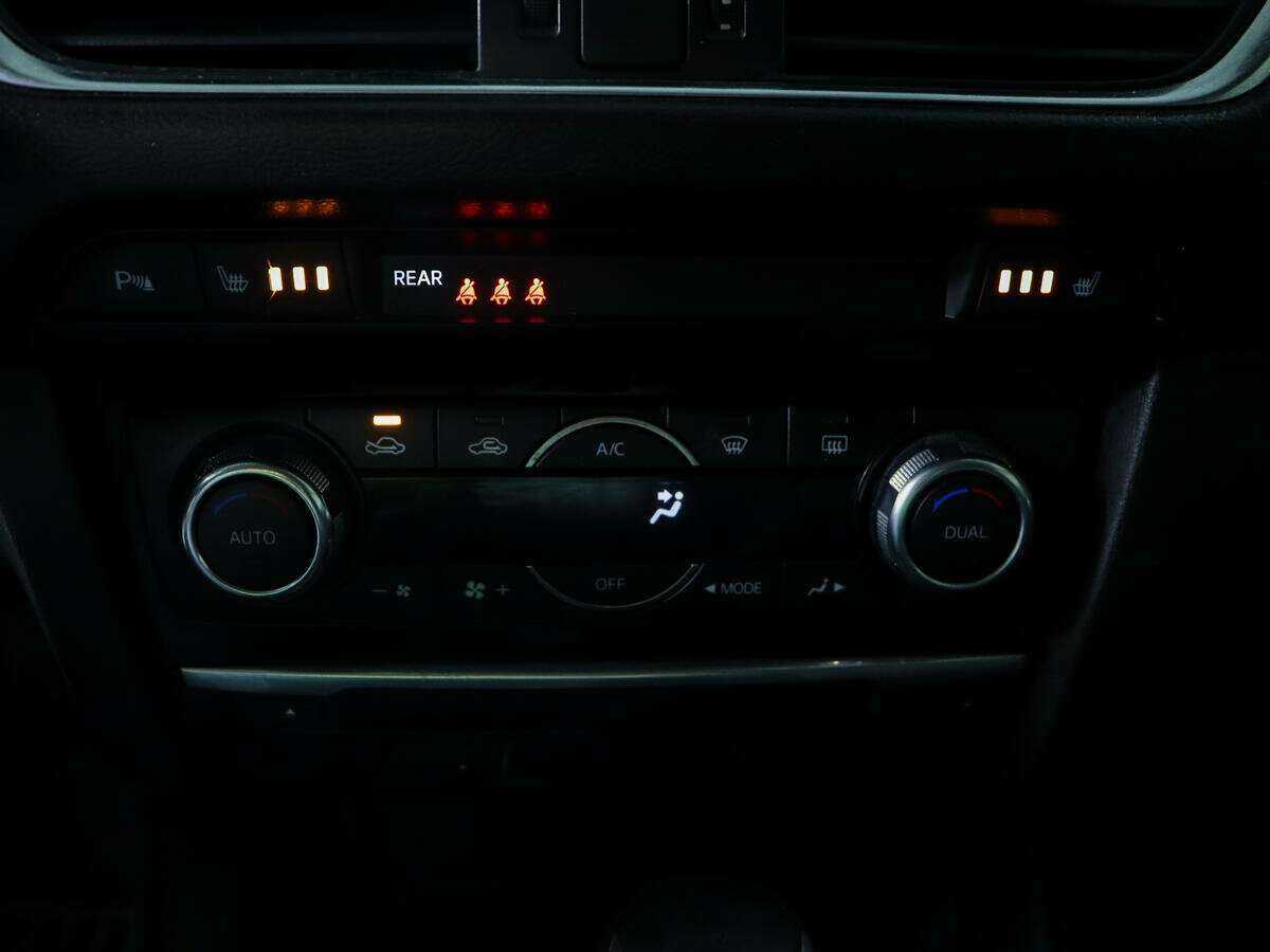 Мазда 6 б/у, 2016, Автоматическая. Фото: #16