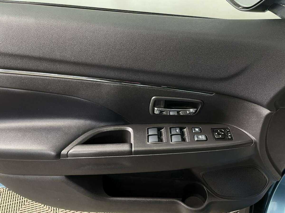 Митсубиши АС-Икс б/у, 2012, Вариатор. Фото: #7