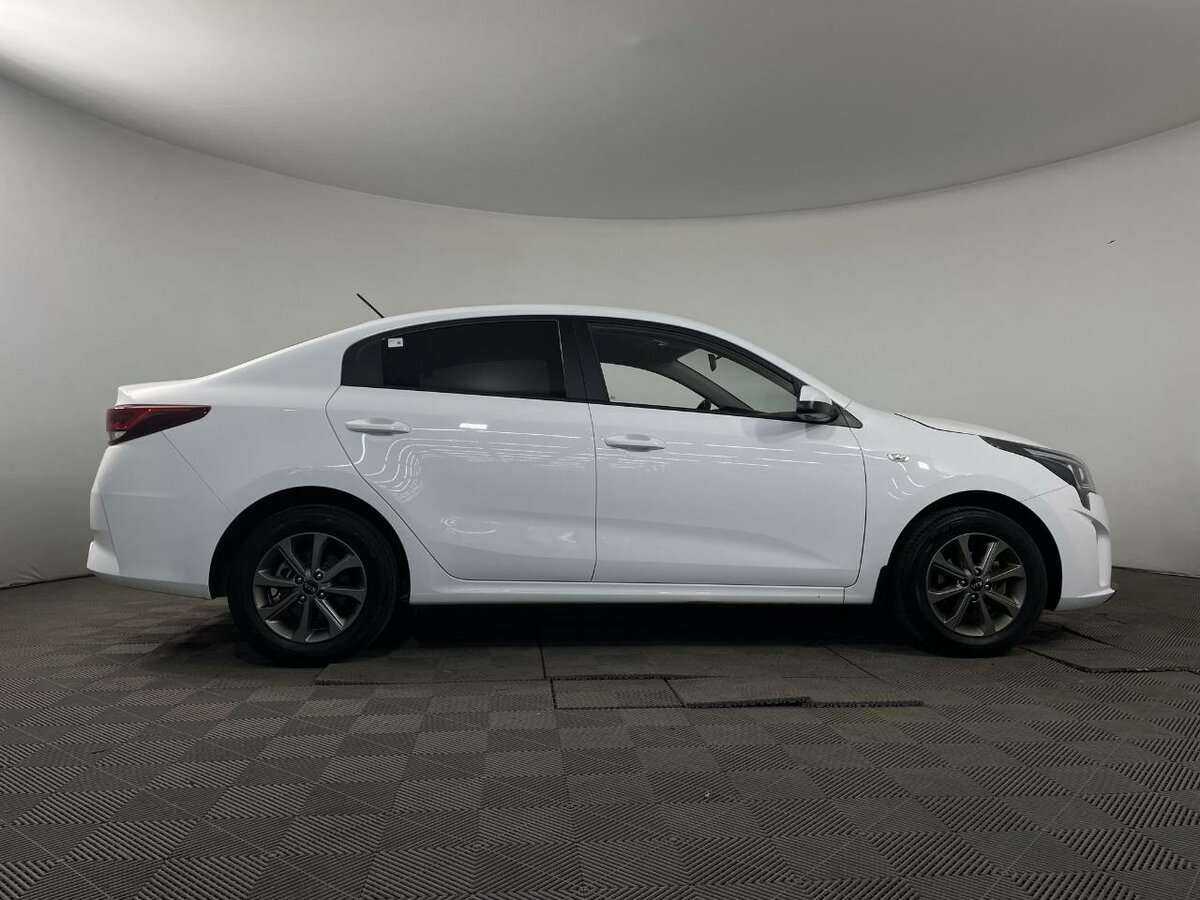 Киа Рио б/у, 2021, Автоматическая. Фото: #3