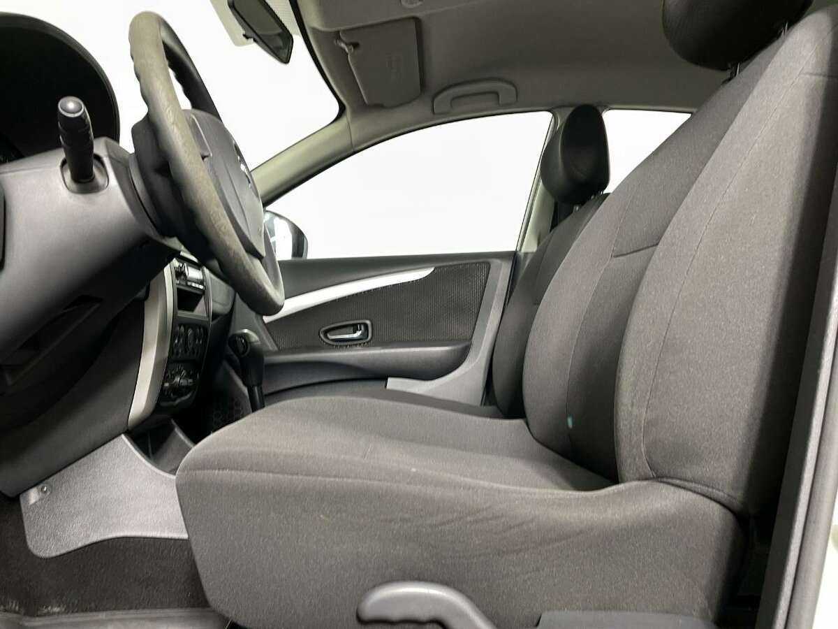 Ниссан Альмера б/у, 2013, Автоматическая. Фото: #9