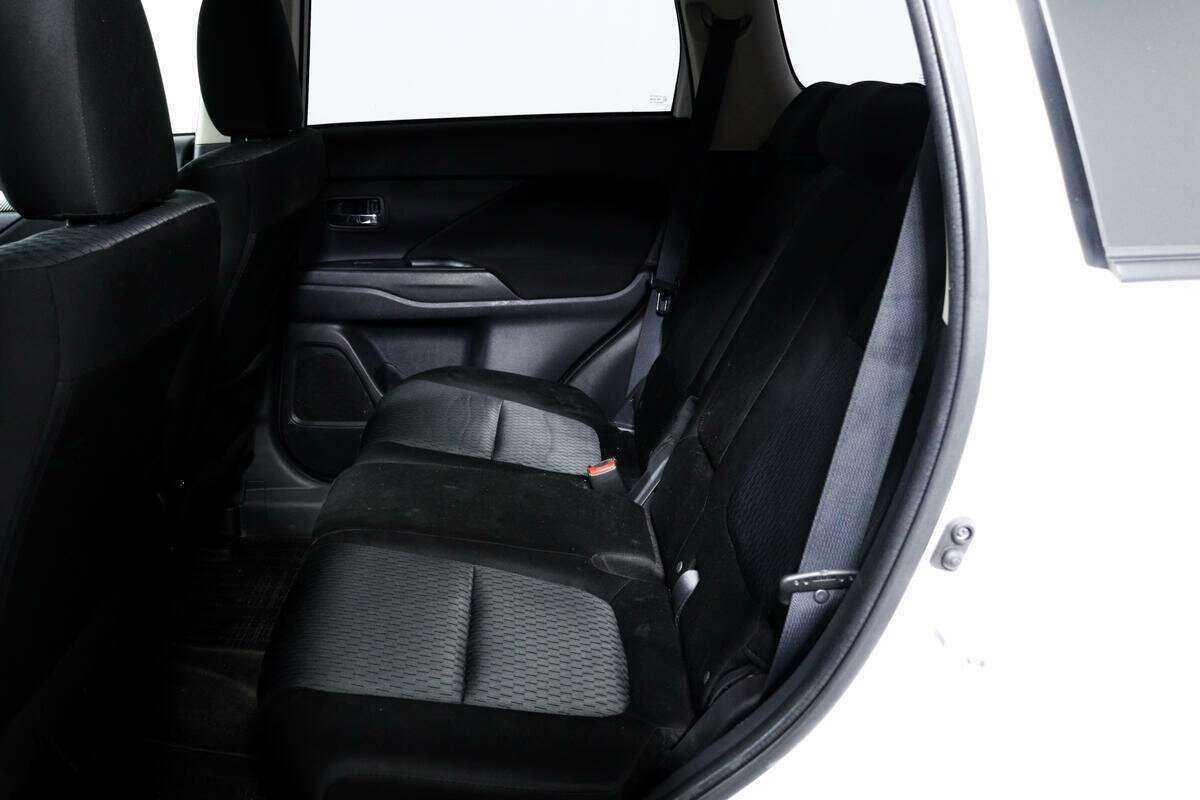 Митсубиши Оутлэндер б/у, 2013, Вариатор. Фото: #11