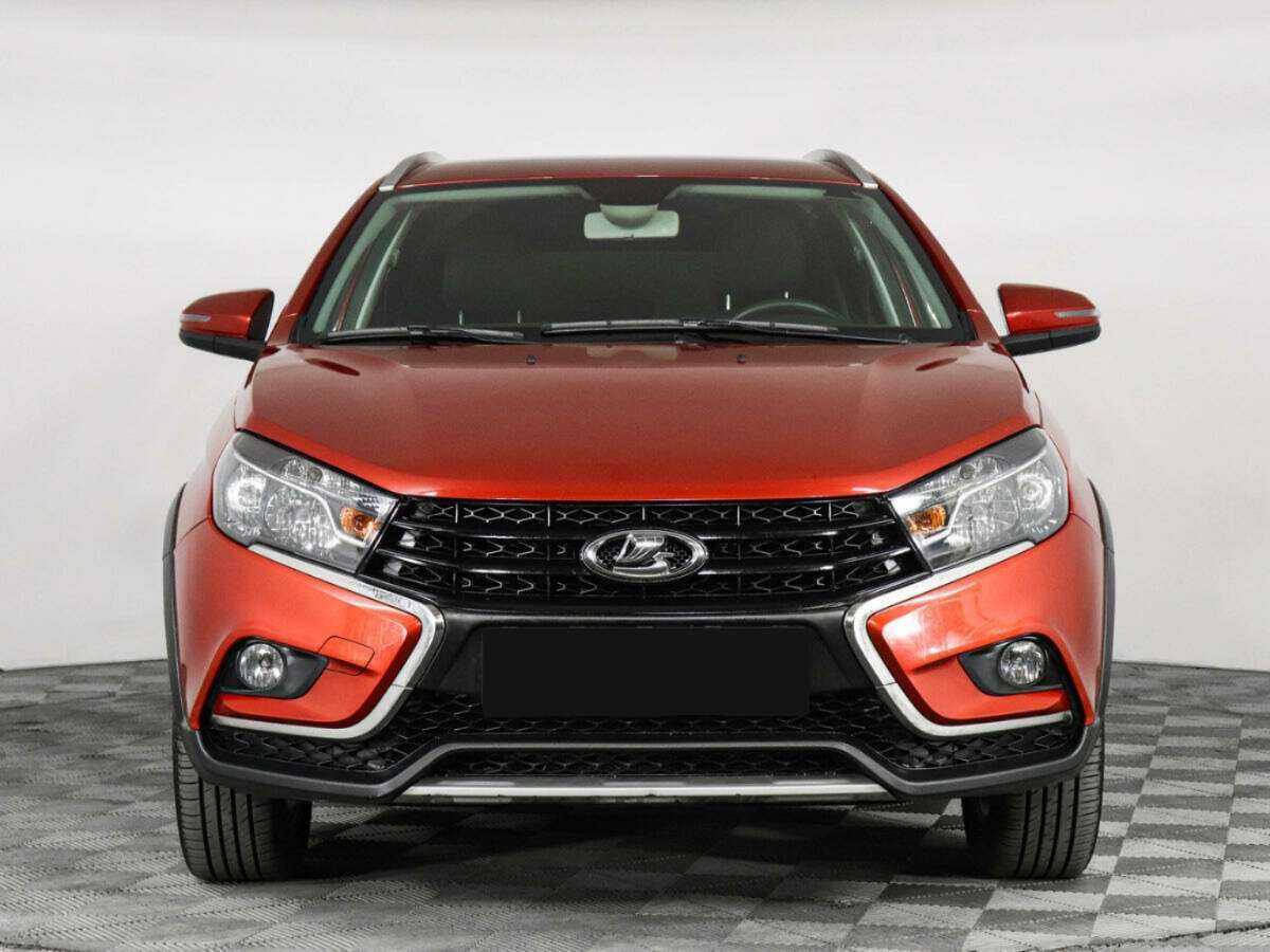 Лада (ВАЗ) Веста б/у, 2021, Механическая. Фото: #1