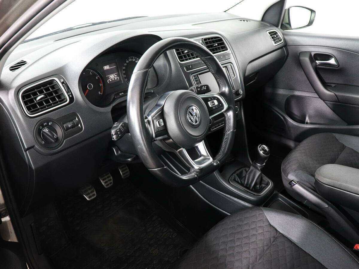 Фольксваген Поло б/у, 2018, Механическая. Фото: #7