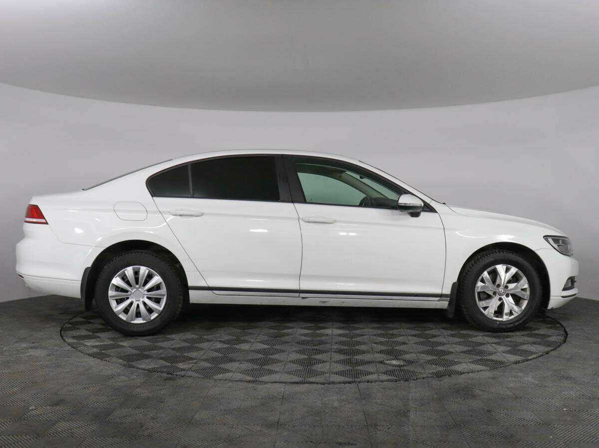 Фольксваген Пассат б/у, 2016, Роботизированная. Фото: #3