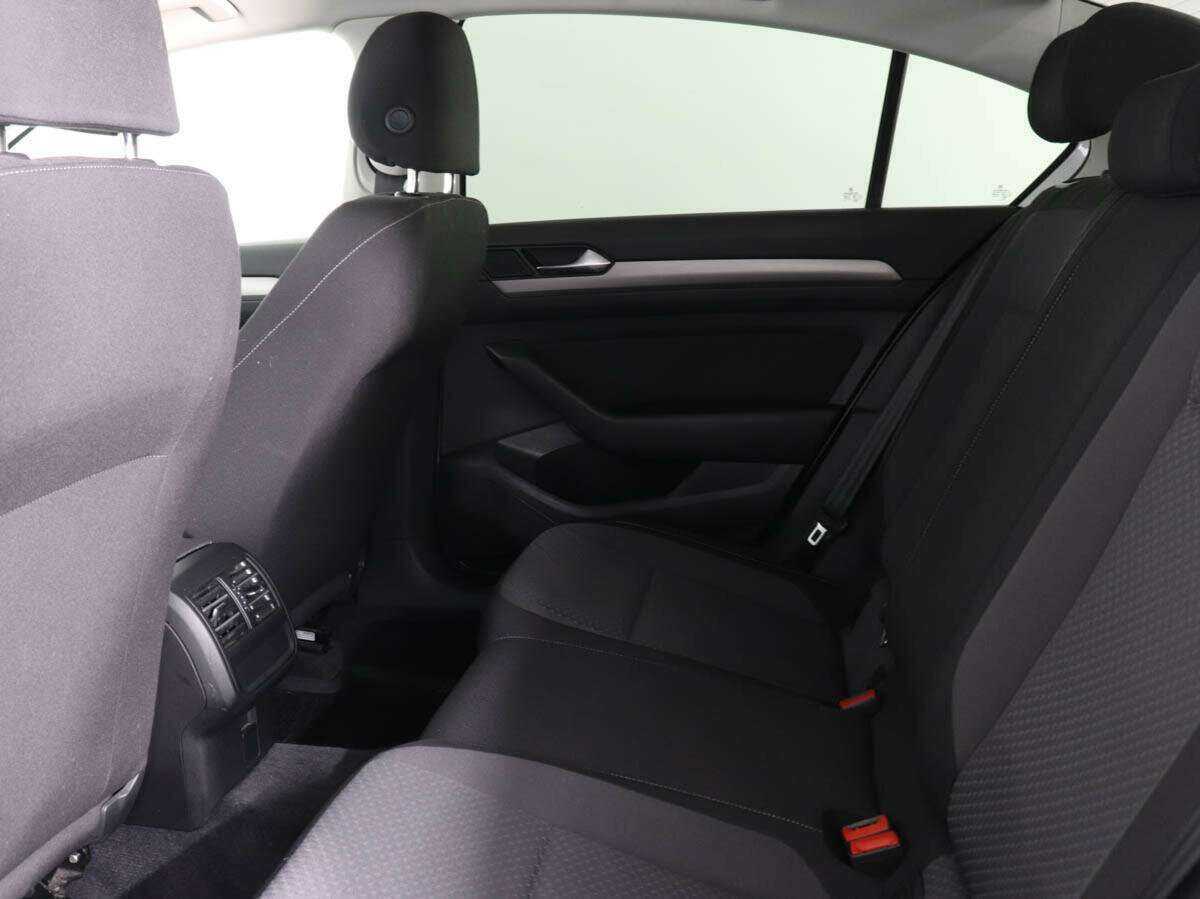 Фольксваген Пассат б/у, 2016, Роботизированная. Фото: #12