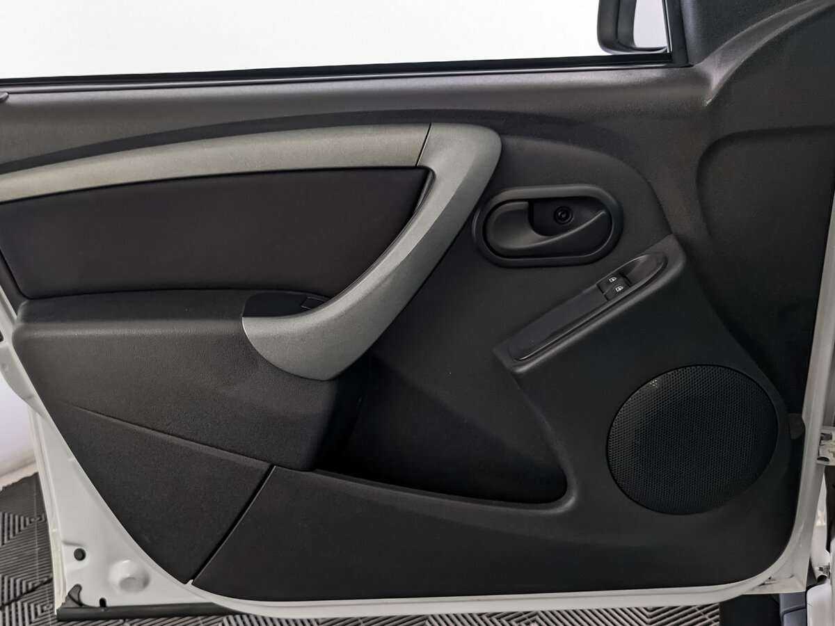 Рено Дастер б/у, 2020, Механическая. Фото: #17