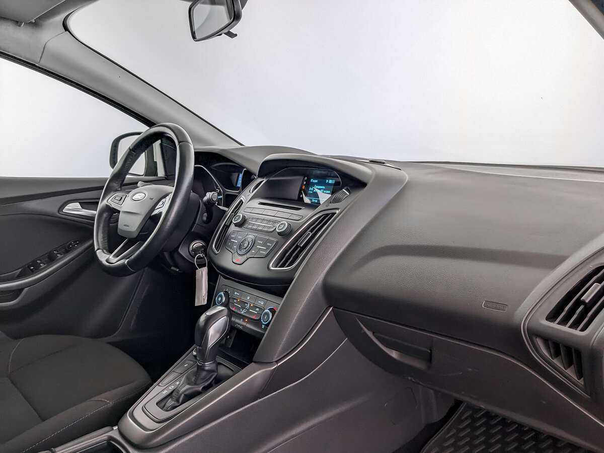 Форд Фокус б/у, 2016, Роботизированная. Фото: #8