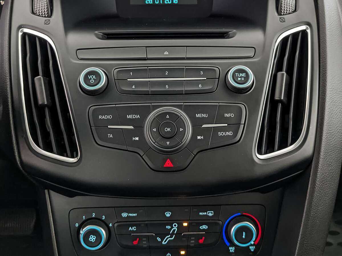 Форд Фокус б/у, 2018, Роботизированная. Фото: #12