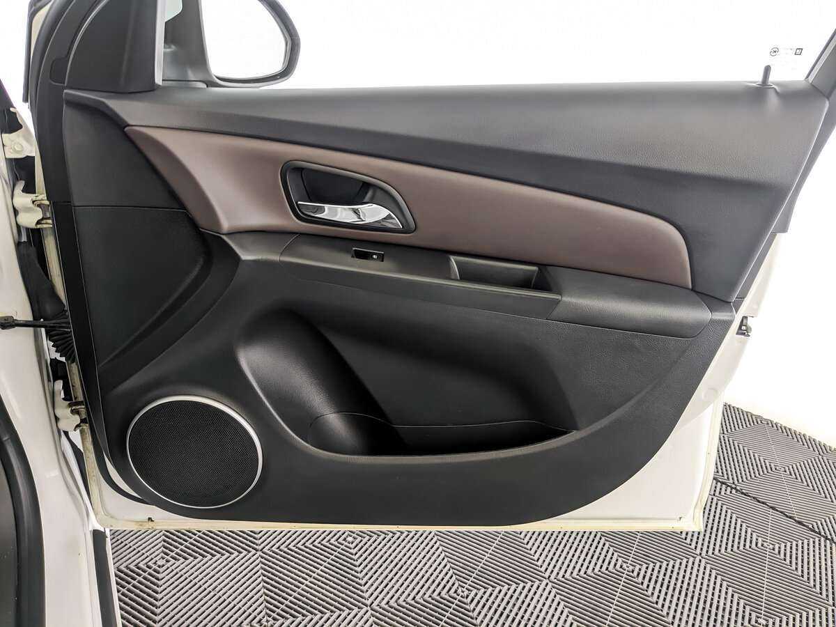 Шевроле Круз б/у, 2014, Автоматическая. Фото: #19