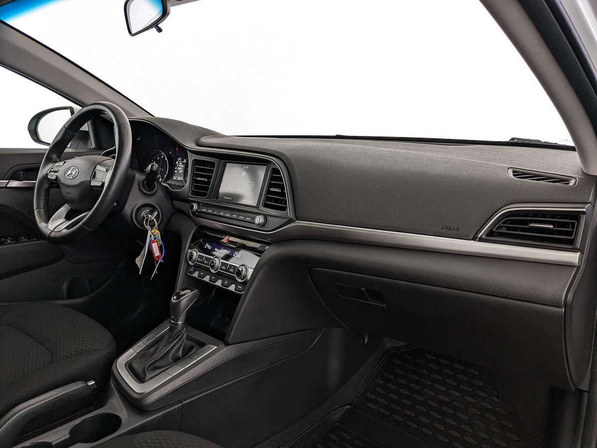 Хендай Елантра б/у, 2020, Автоматическая. Фото: #12