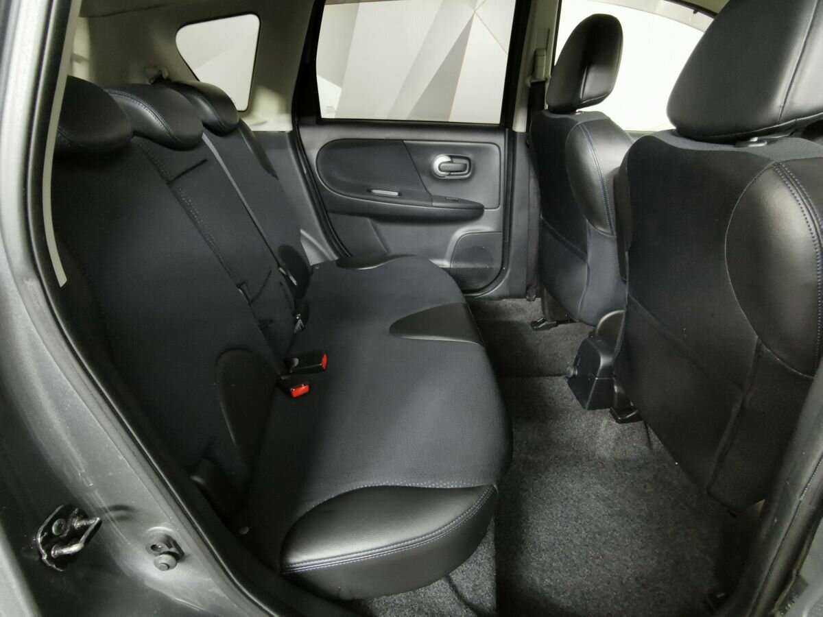 Ниссан Ноут б/у, 2012, Автоматическая. Фото: #11