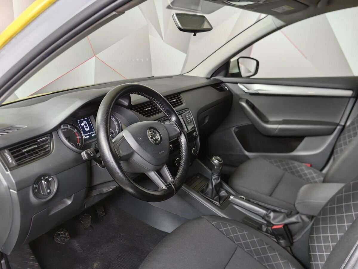 Шкода Октавия б/у, 2019, Механическая. Фото: #13