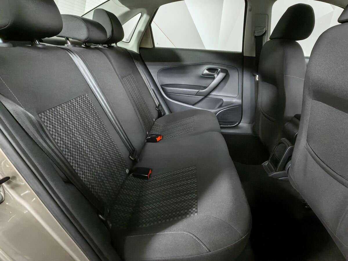 Фольксваген Поло б/у, 2016, Автоматическая. Фото: #11