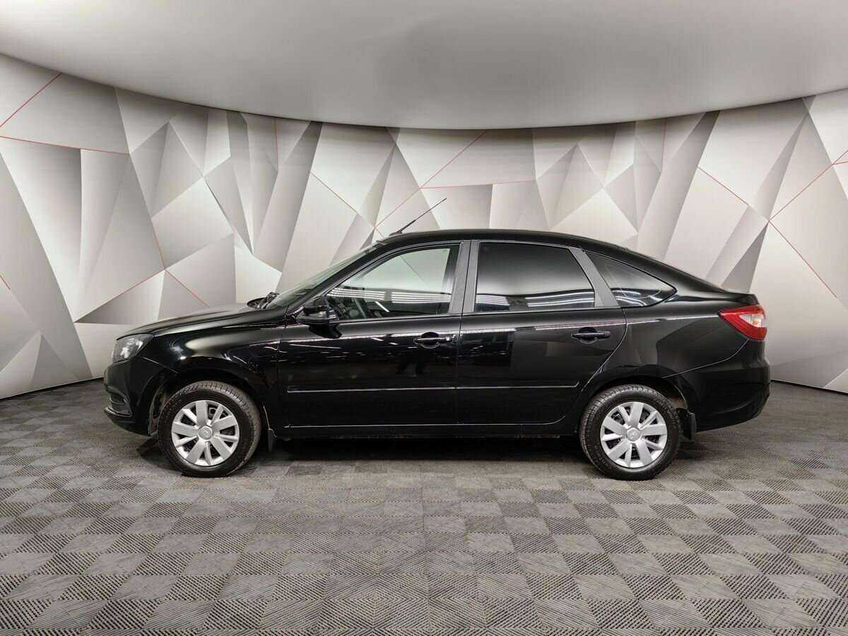 Лада (ВАЗ) Гранта б/у, 2022, Механическая. Фото: #4