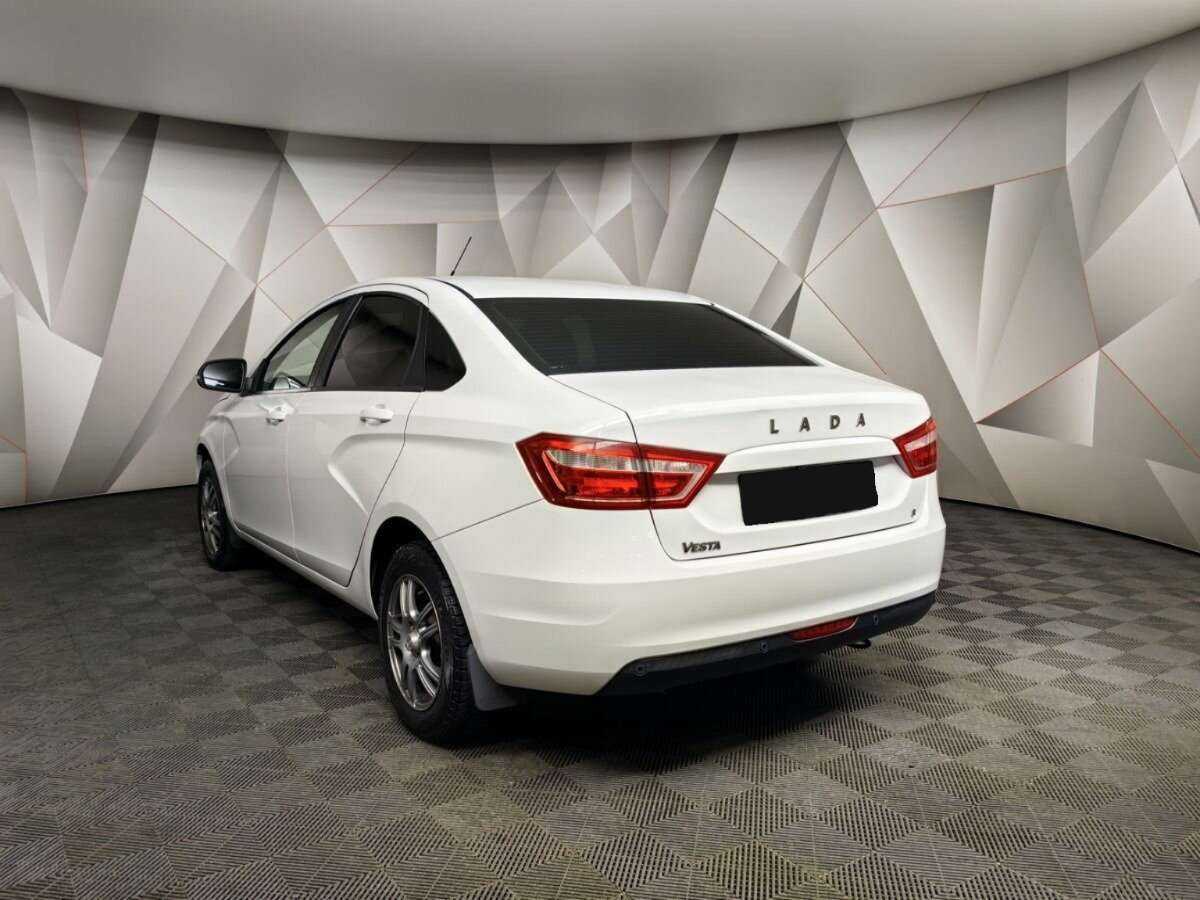 Лада (ВАЗ) Веста б/у, 2018, Роботизированная. Фото: #2