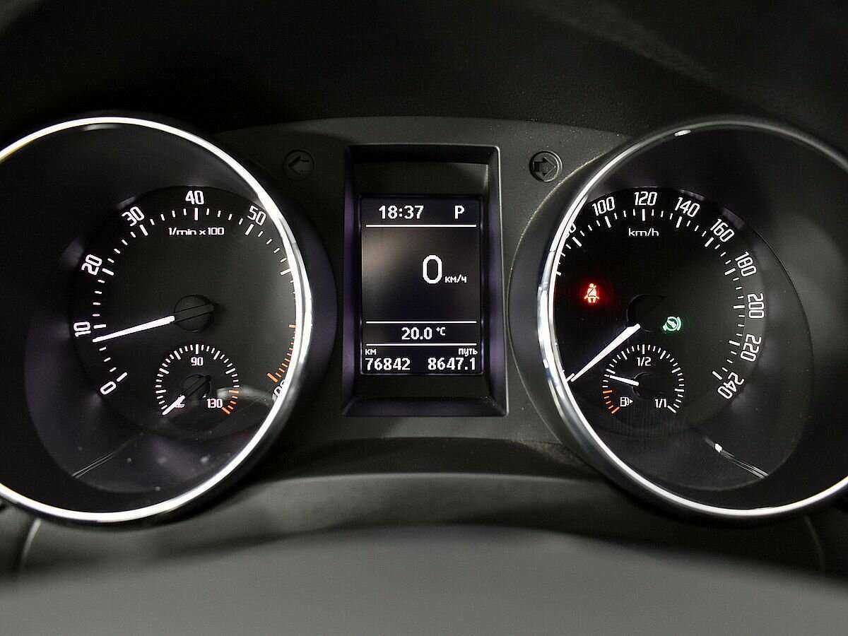 Шкода Йети б/у, 2017, Роботизированная. Фото: #13