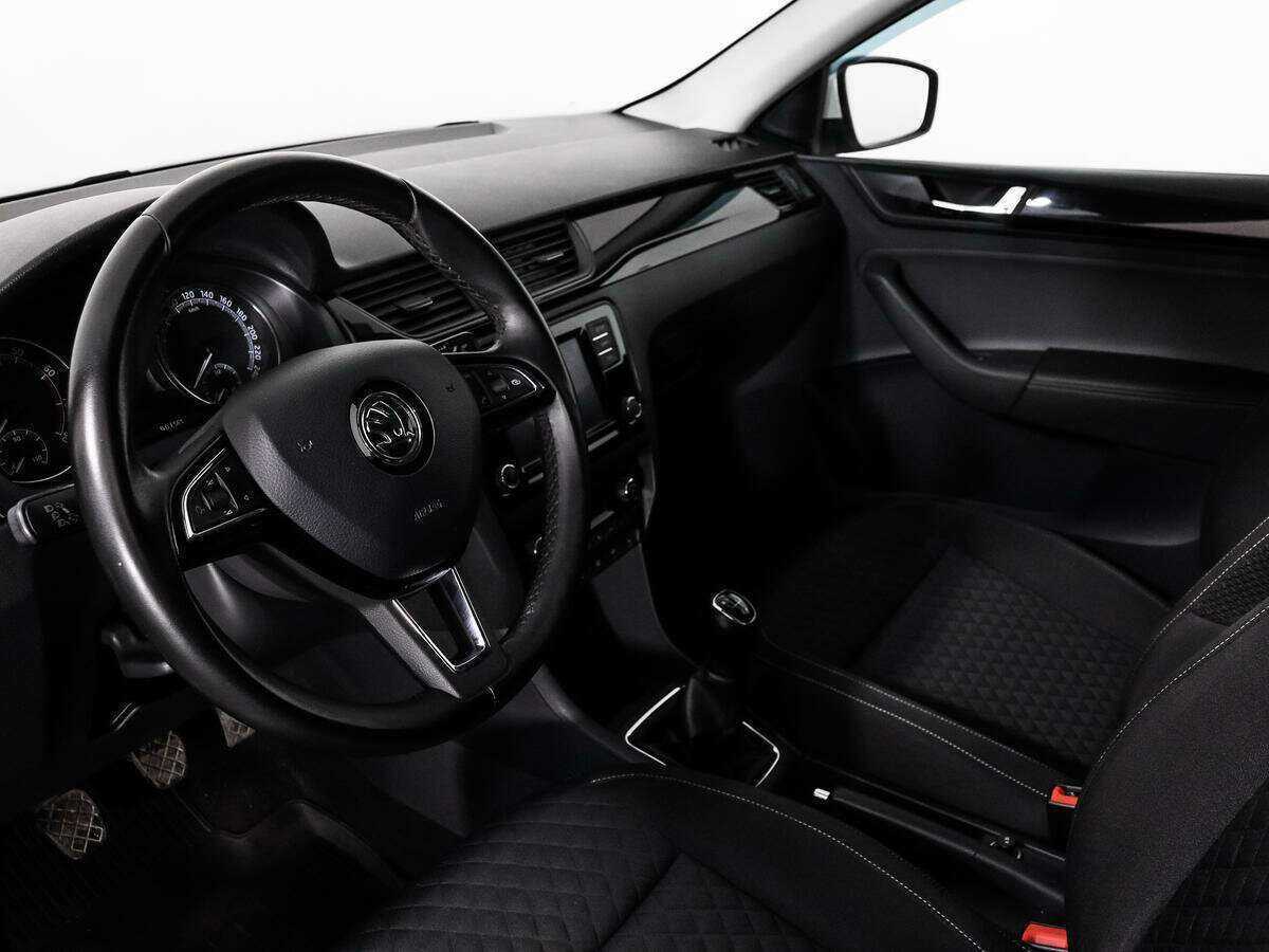 Шкода Рапид б/у, 2017, Механическая. Фото: #5