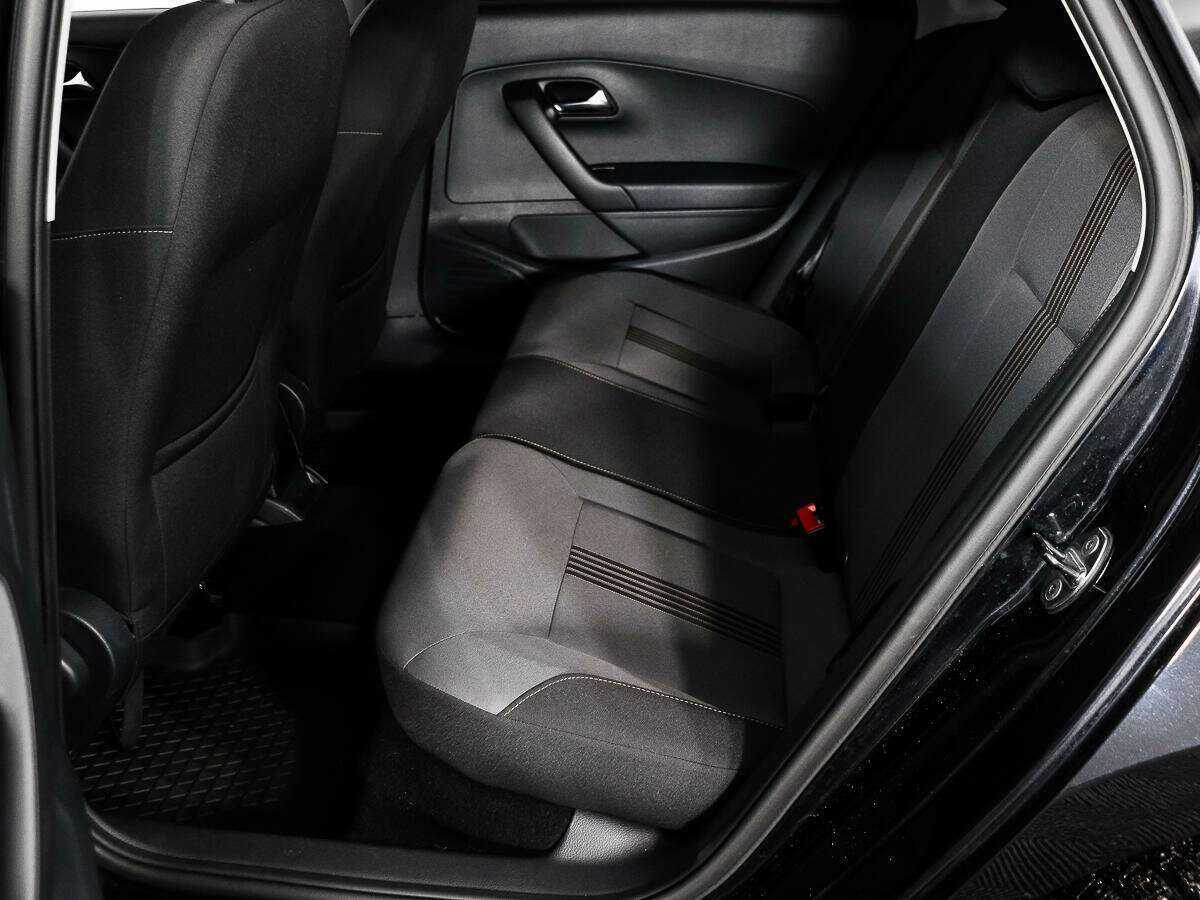 Фольксваген Поло б/у, 2016, Автоматическая. Фото: #9