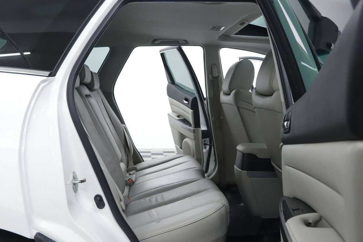 Мазда Ц-Икс-7 б/у, 2012, Автоматическая. Фото: #16