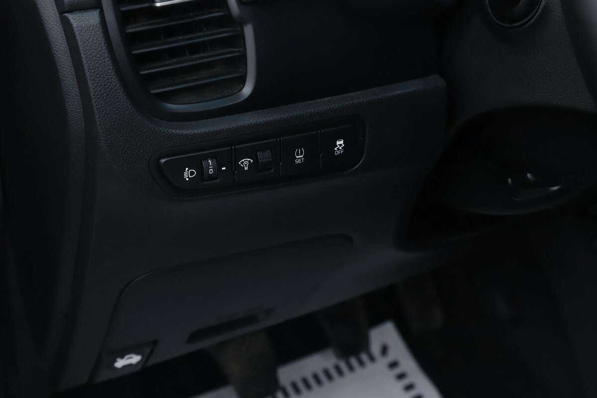 Киа Рио б/у, 2019, Механическая. Фото: #10