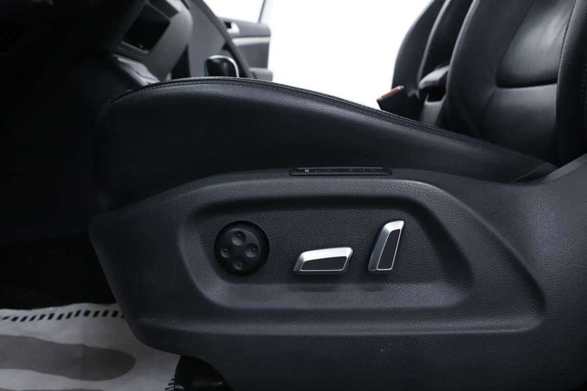 Фольксваген Тигуан б/у, 2015, Автоматическая. Фото: #7