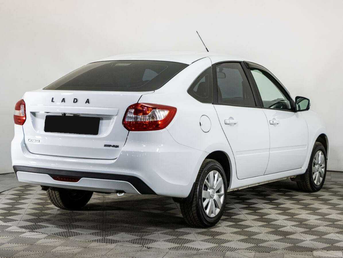 Лада (ВАЗ) Гранта б/у, 2022, Механическая. Фото: #4