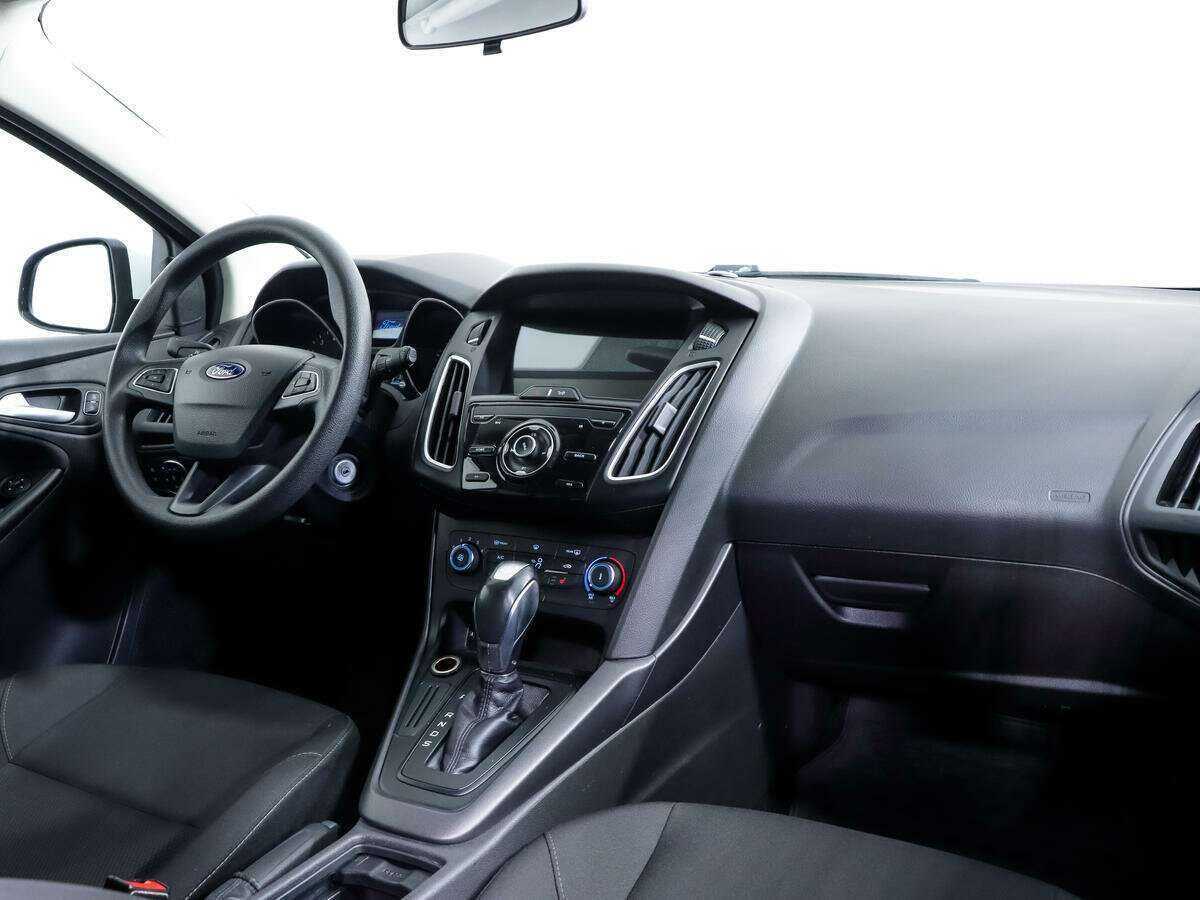 Форд Фокус б/у, 2018, Роботизированная. Фото: #8