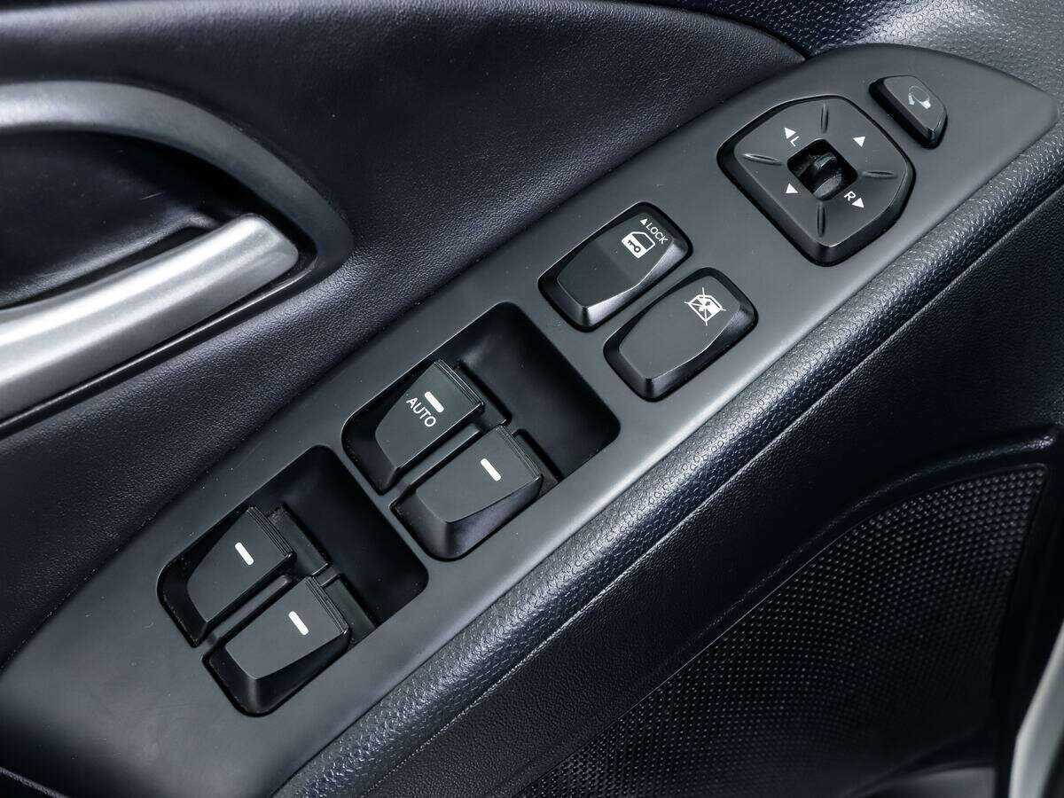 Хендай ай-икс35 б/у, 2012, Механическая. Фото: #11