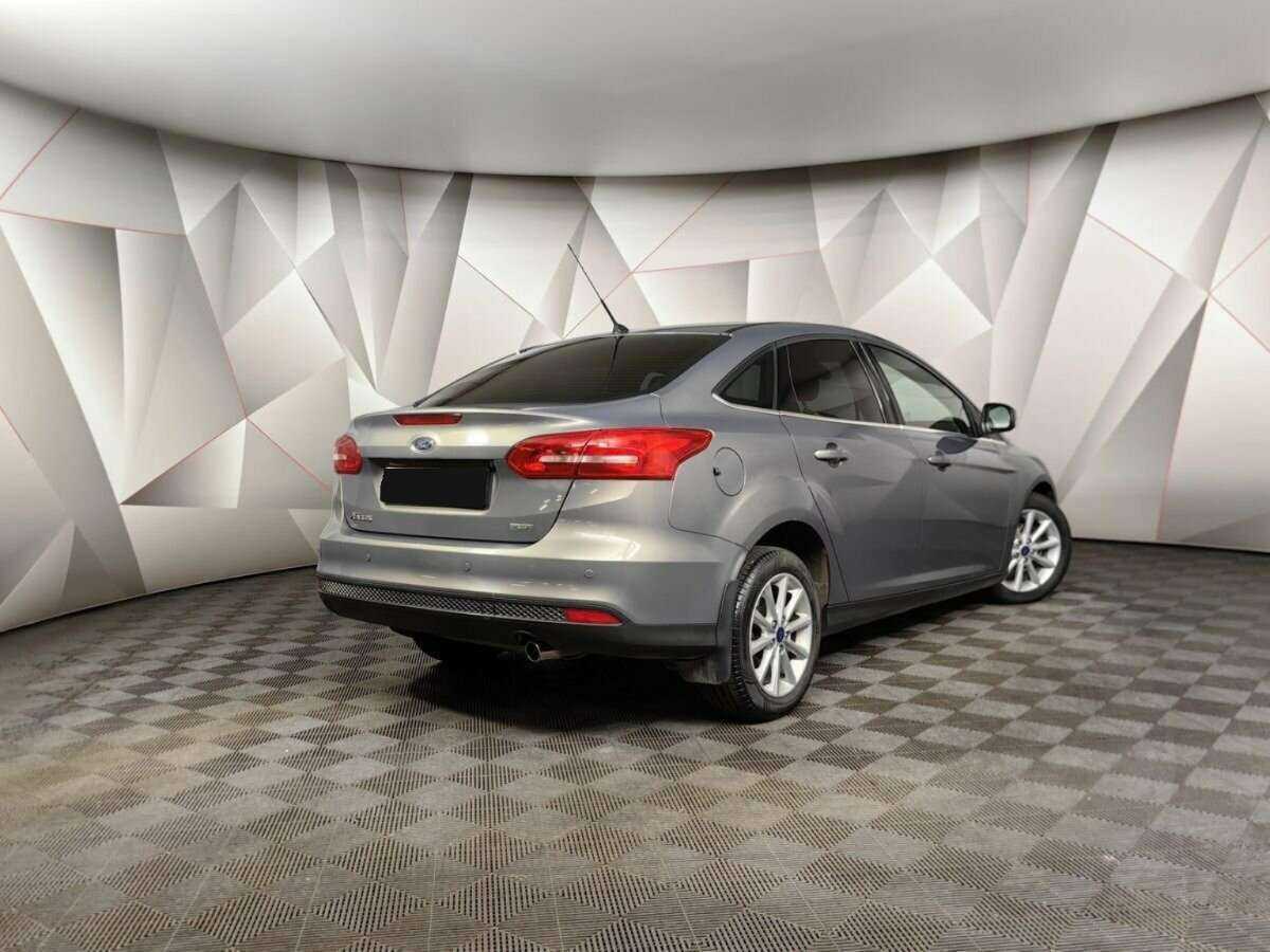 Форд Фокус б/у, 2016, Автоматическая. Фото: #1