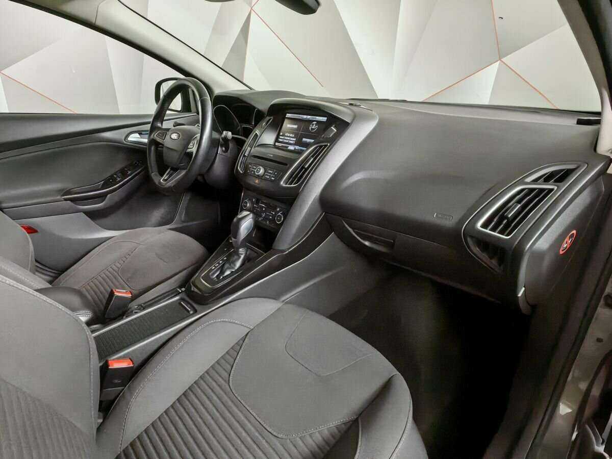 Форд Фокус б/у, 2016, Автоматическая. Фото: #8