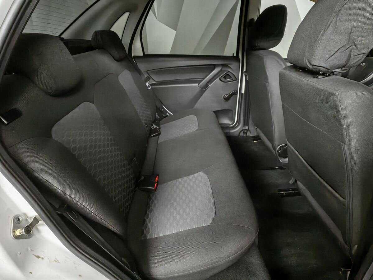 Лада (ВАЗ) Гранта б/у, 2020, Механическая. Фото: #11