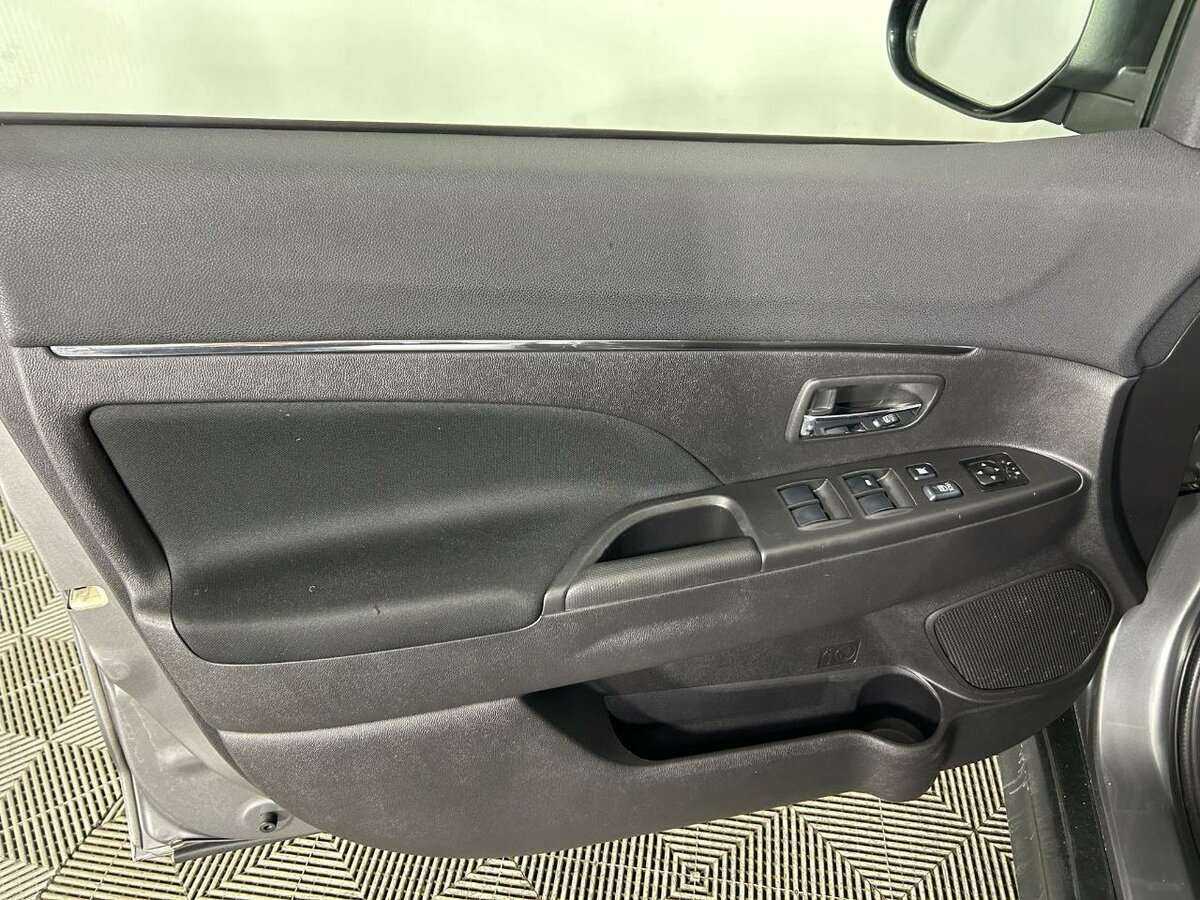 Митсубиши АС-Икс б/у, 2012, Вариатор. Фото: #7