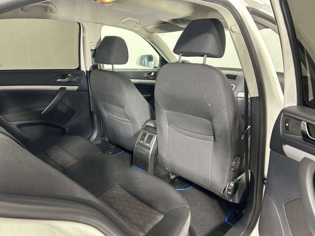 Шкода Октавия б/у, 2012, Автоматическая. Фото: #15