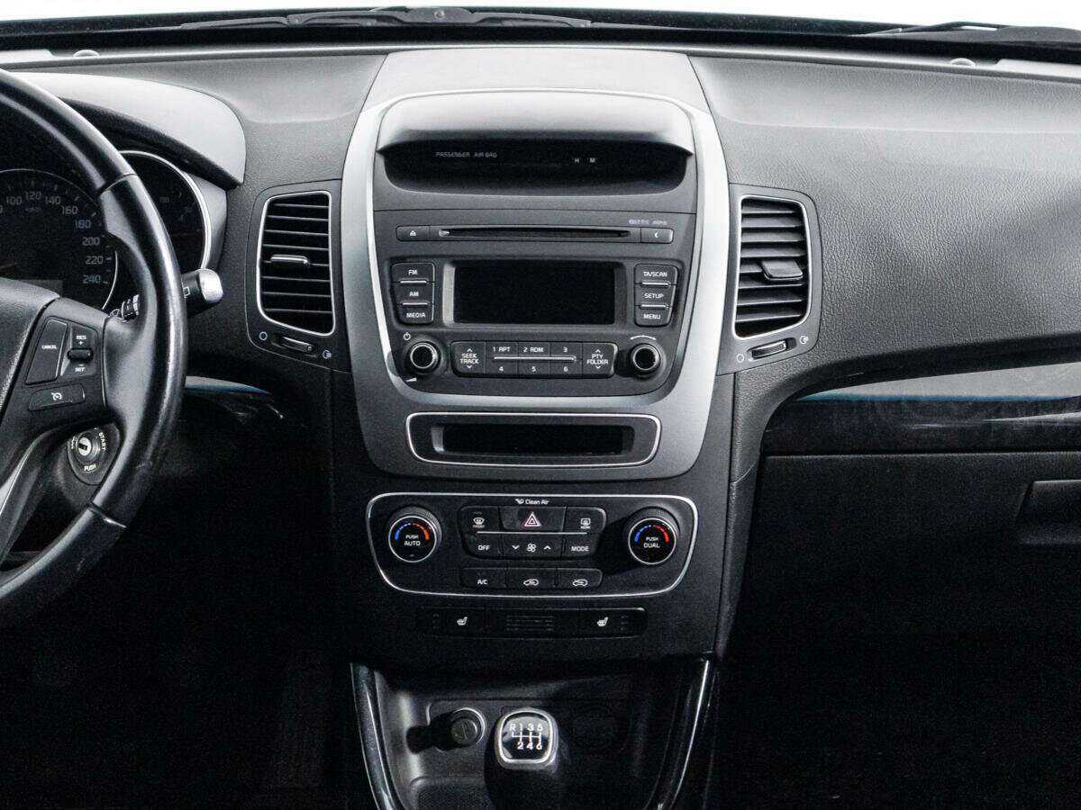 Киа Соренто б/у, 2015, Механическая. Фото: #13