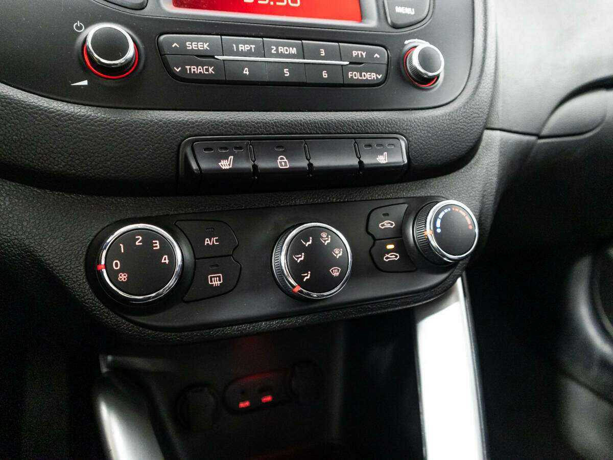 Киа Сид б/у, 2014, Механическая. Фото: #14