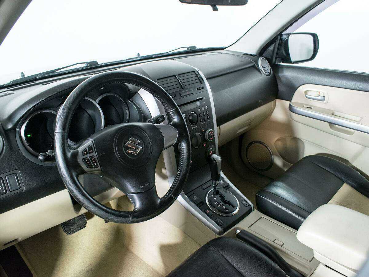 Сузуки Гранд Витара б/у, 2013, Автоматическая. Фото: #12