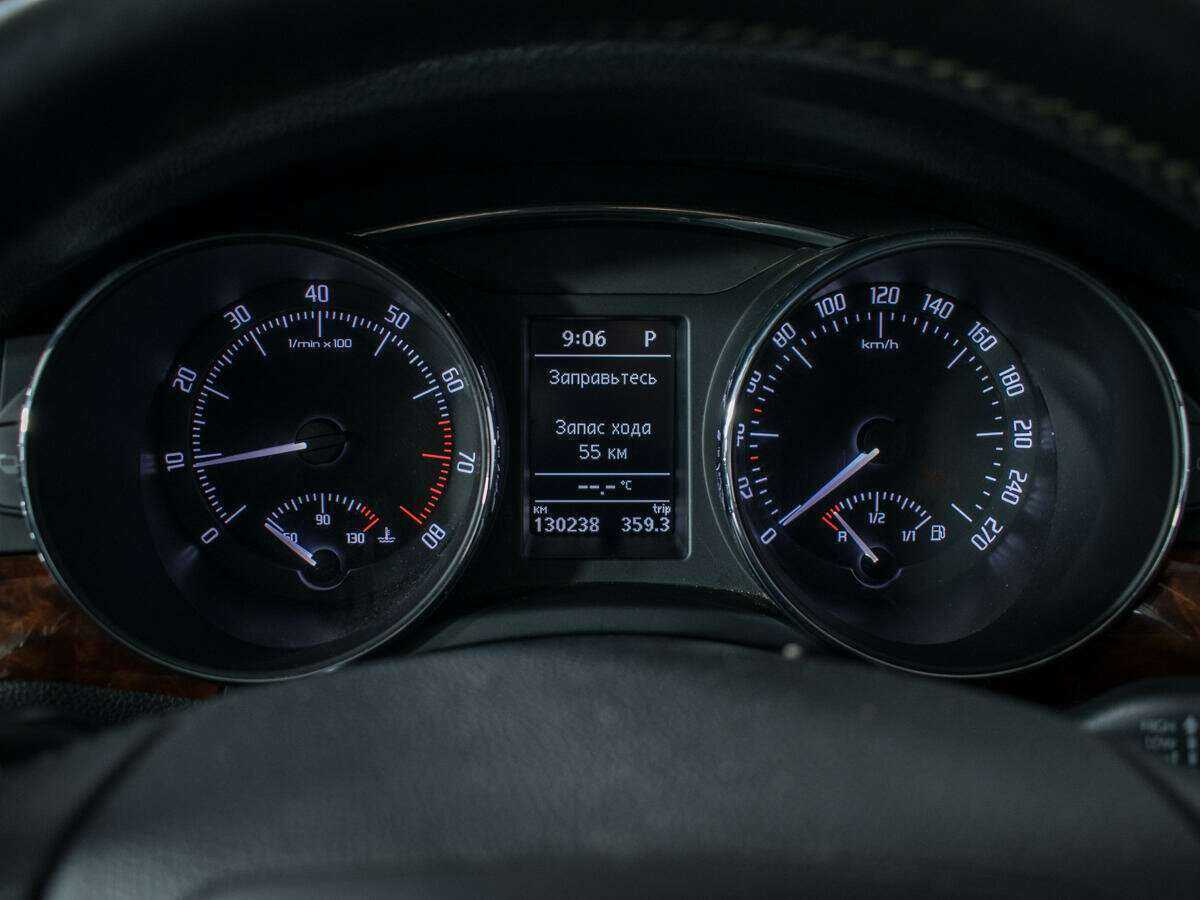 Шкода Суперб б/у, 2013, Роботизированная. Фото: #10