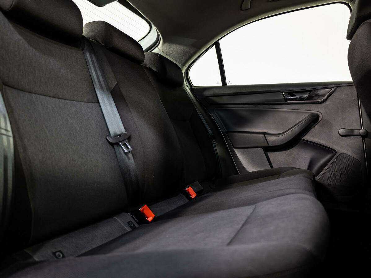 Шкода Рапид б/у, 2017, Механическая. Фото: #10