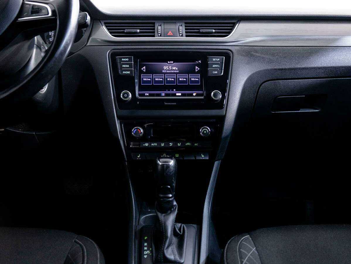 Шкода Рапид б/у, 2017, Роботизированная. Фото: #18