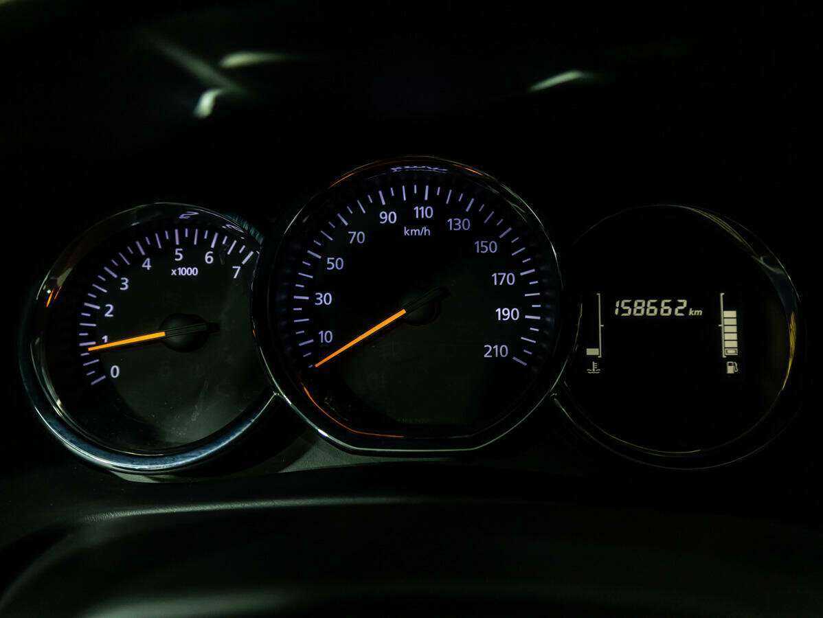 Рено Логан б/у, 2019, Механическая. Фото: #14